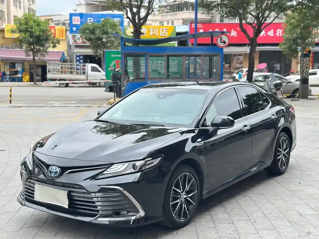 Toyota Camry 2023 из CN, фото 3