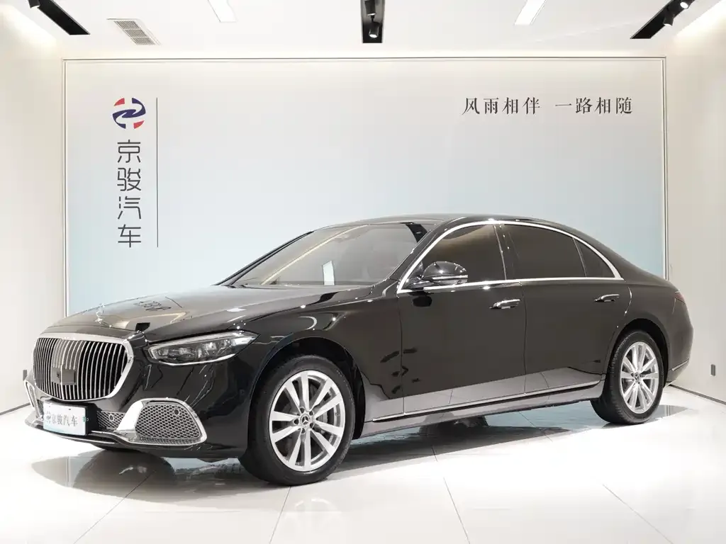 Mercedes-Benz S-Class — фото 1