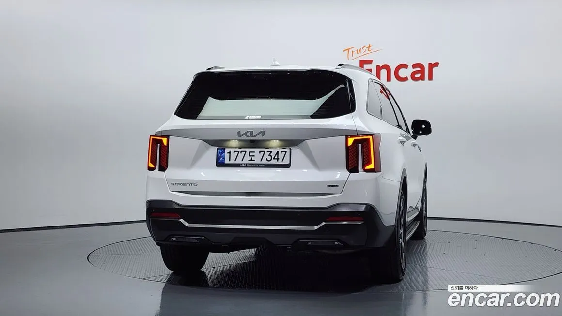 Kia Sorento — фото 4