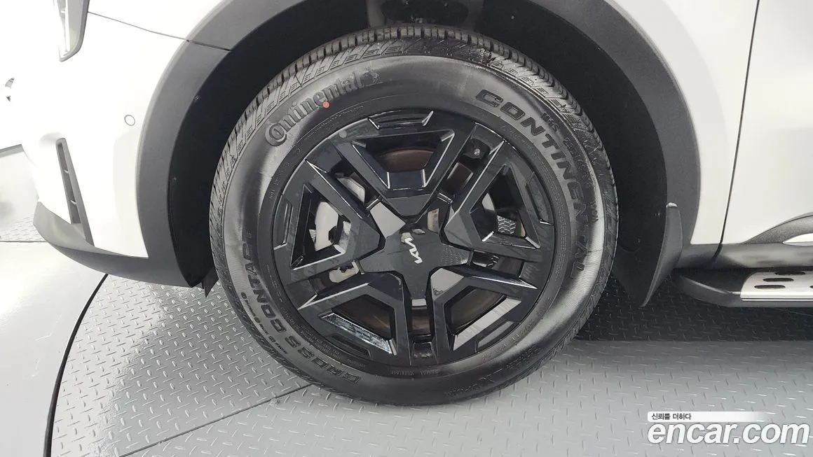 Kia Sorento — фото 5
