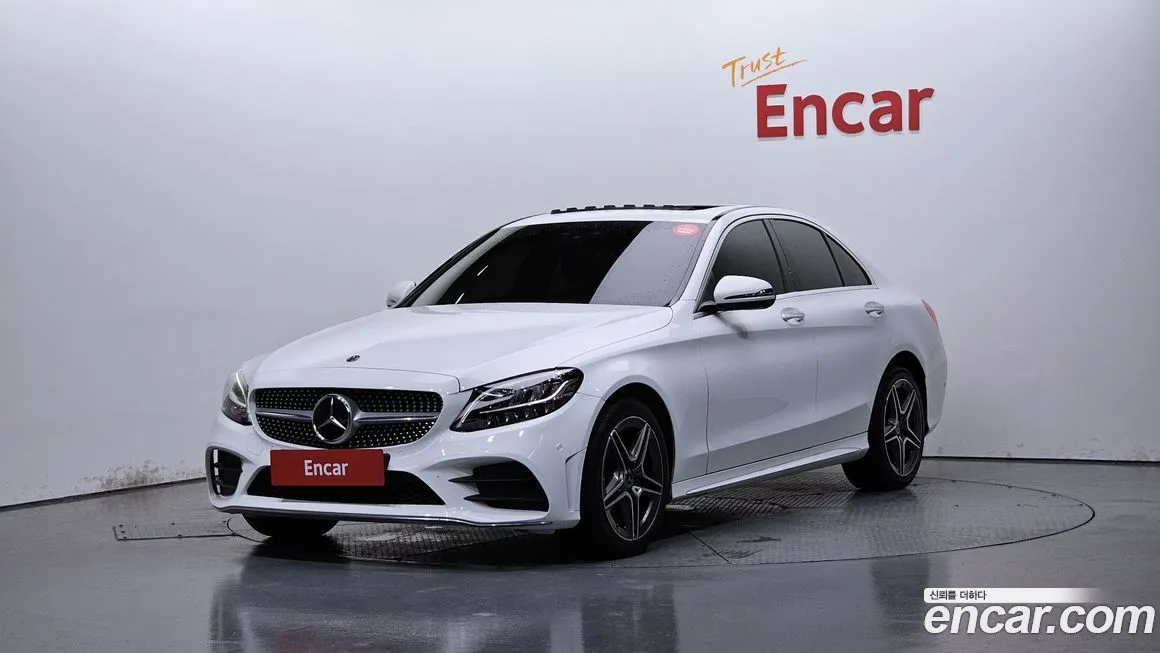 Mercedes-Benz C-Class — фото 1