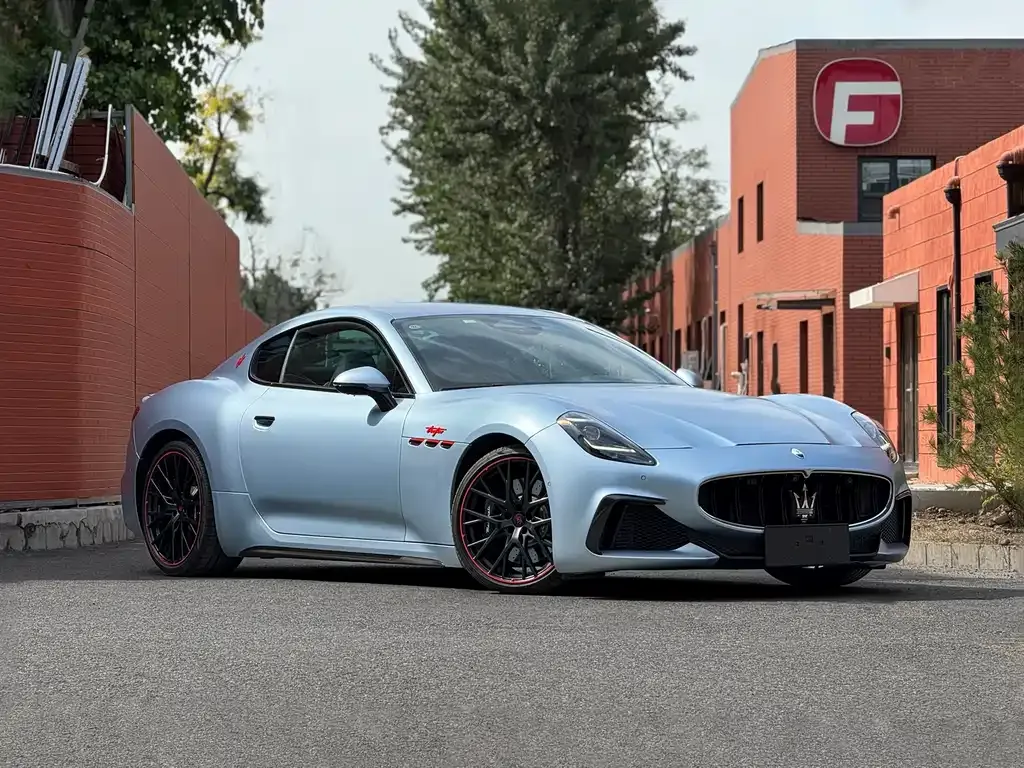 Maserati GranTurismo 2024 из CN, фото 3