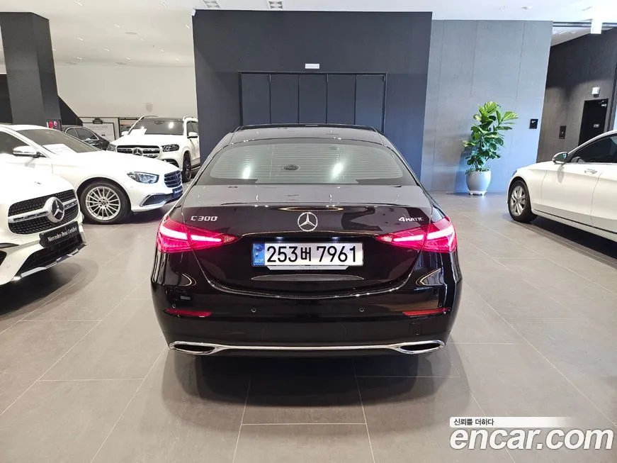 Mercedes-Benz C-Class 2024 из KR, фото 4