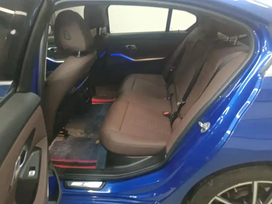 BMW 3 Series 2021 из CN, фото 9