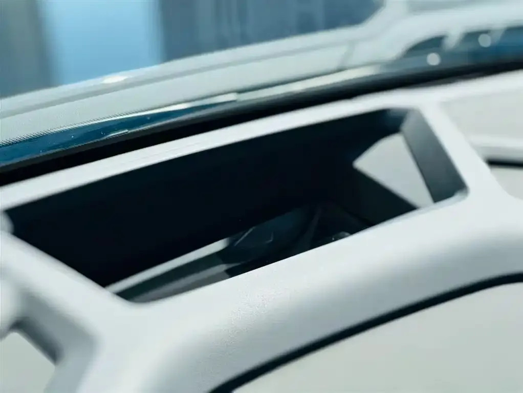 BMW XM 2025 из CN, фото 10