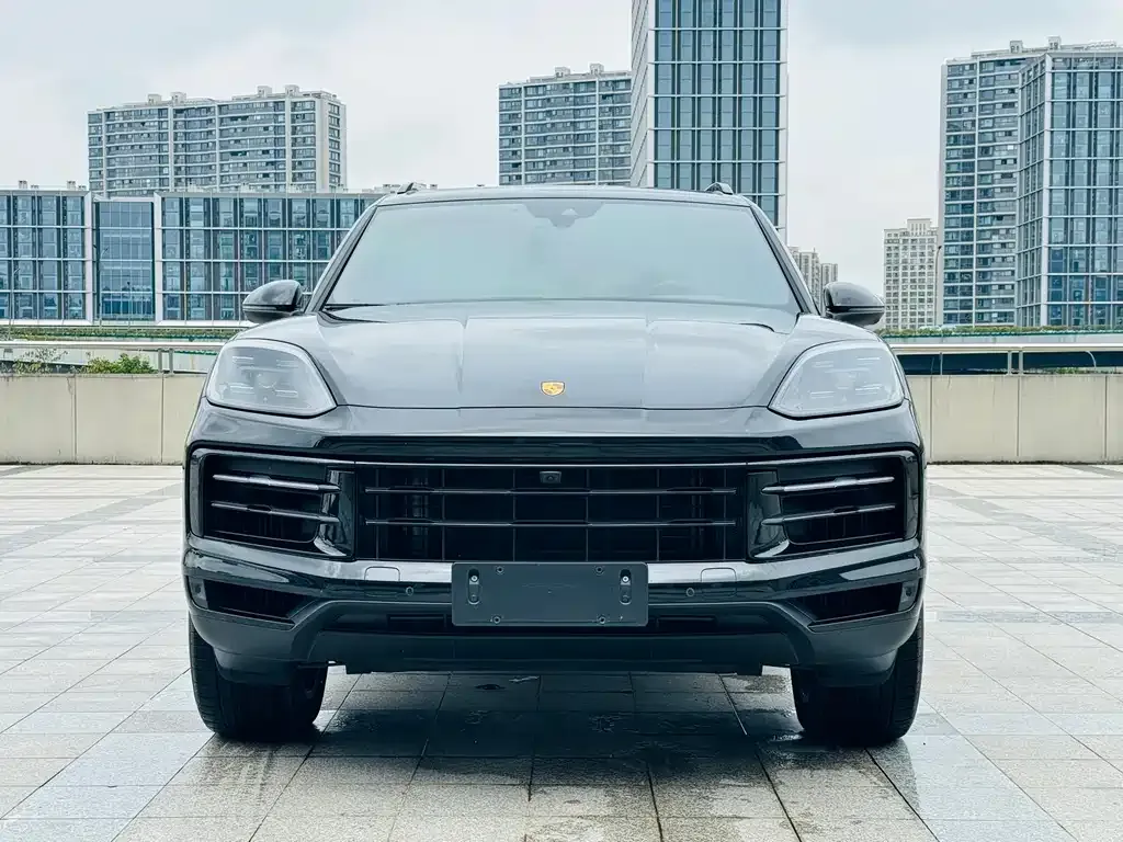 Porsche Cayenne — фото 2
