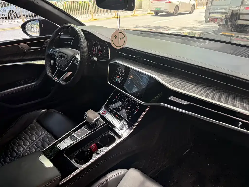 Audi RS 7 2021 из CN, фото 7