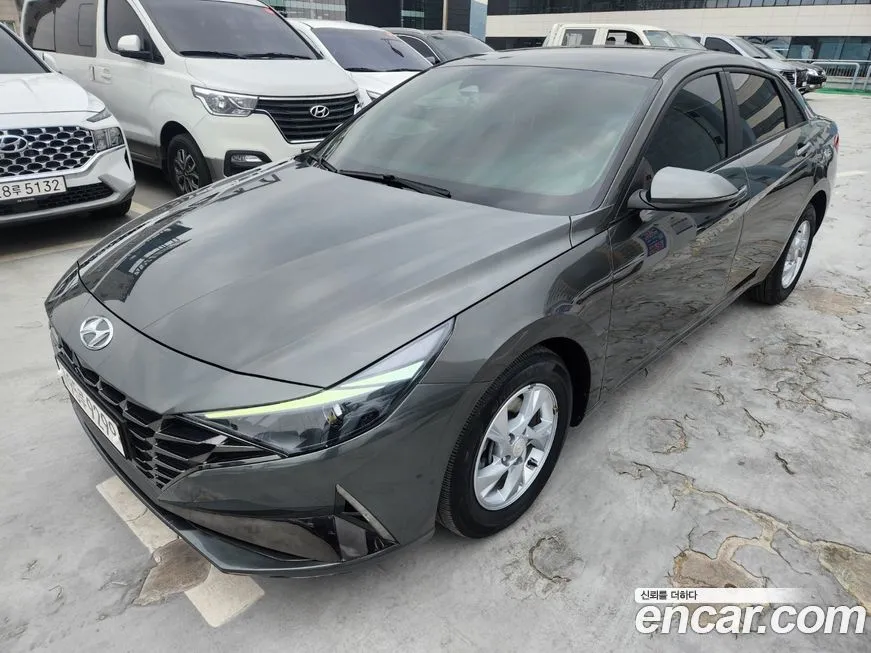 Hyundai AVANTE — фото 1