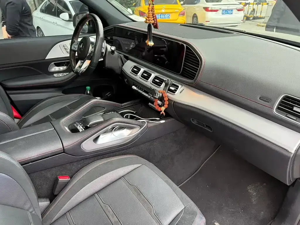 Mercedes-Benz GLE AMG — фото 6