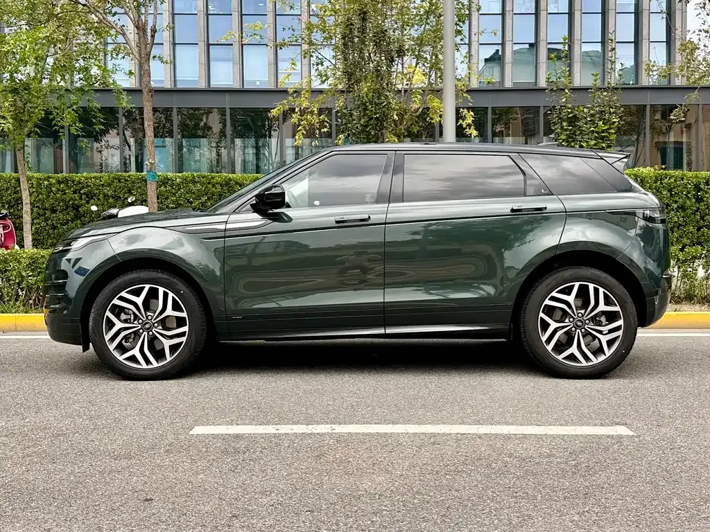 Land Rover Evoque 2022 из CN, фото 3