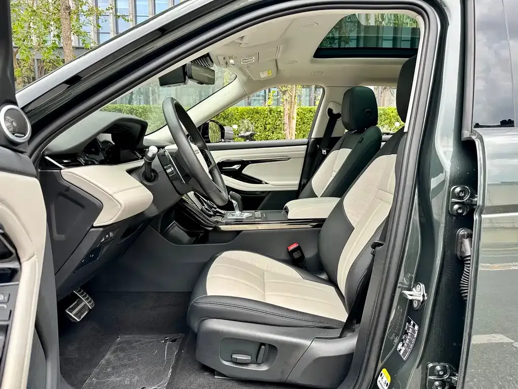Land Rover Evoque 2022 из CN, фото 6