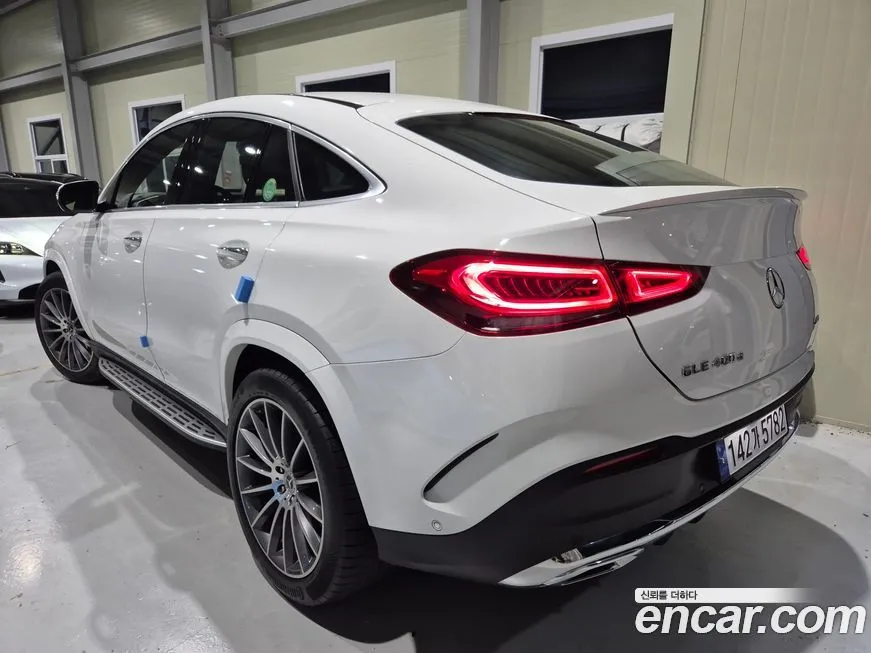 Mercedes-Benz GLE-Class — фото 2