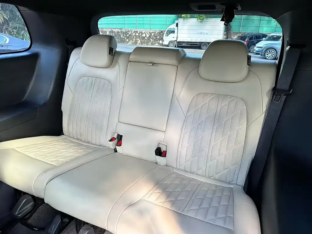 Buick GL8 2023 из CN, фото 4