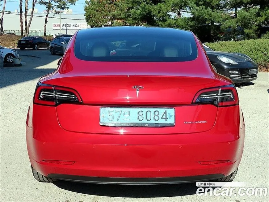Tesla Model 3 2022 из KR, фото 4