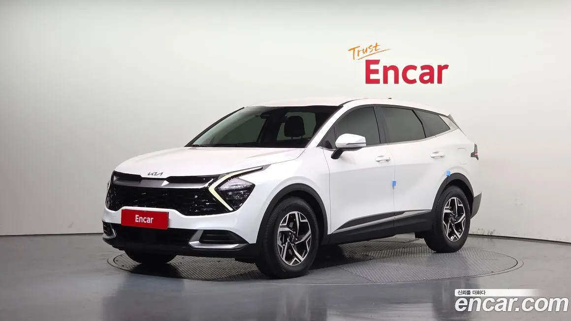 Kia Sportage — фото 1