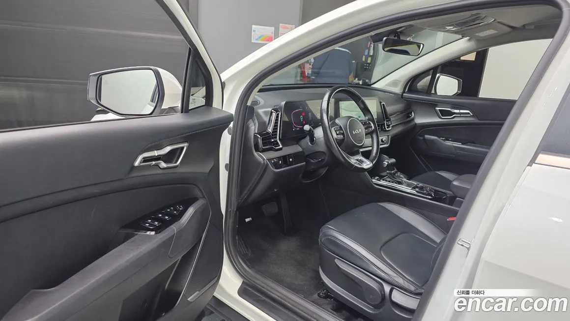 Kia Sportage — фото 10