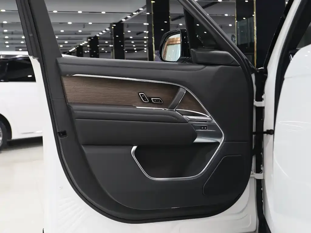 Land Rover Range Rover 2023 из CN, фото 5