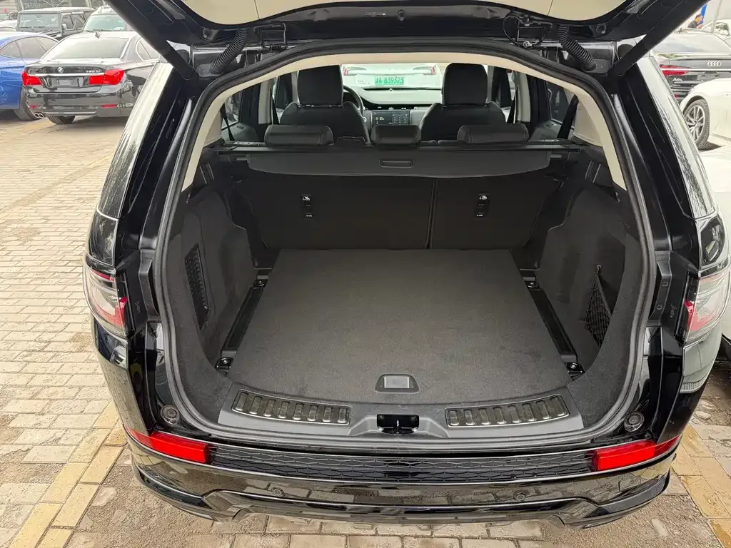 Land Rover Discovery Sport 2024 из CN, фото 7