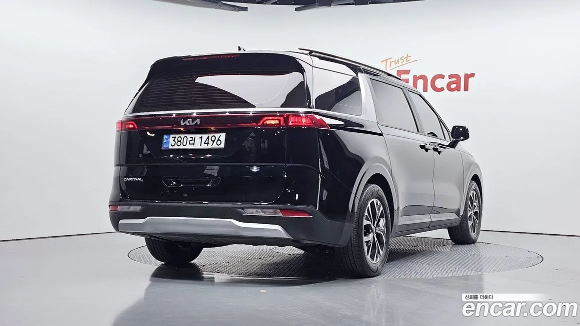 Kia Carnival 2023 из KR, фото 2