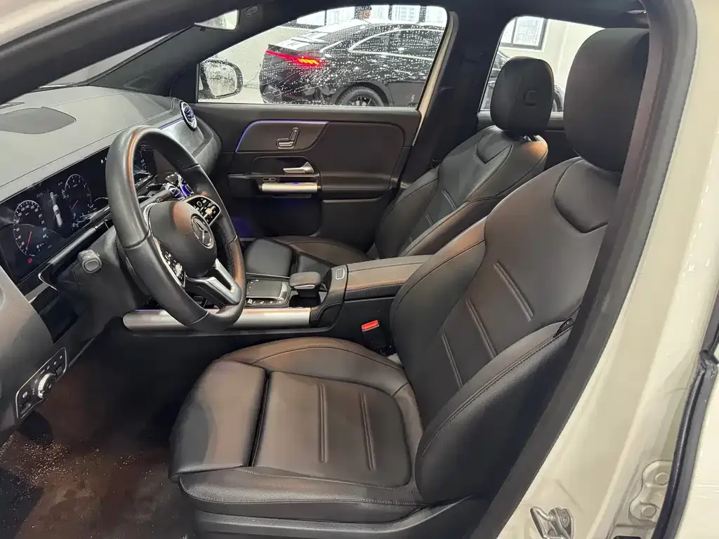 Mercedes-Benz GLA — фото 9