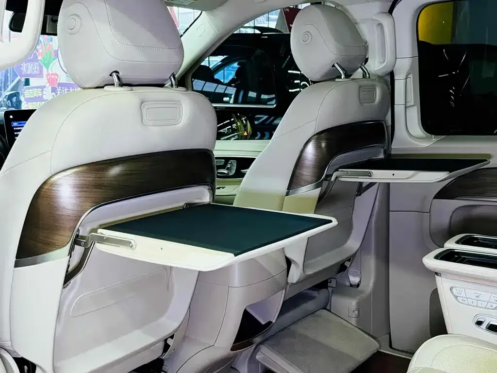 Mercedes-Benz V-Class 2021 из CN, фото 9