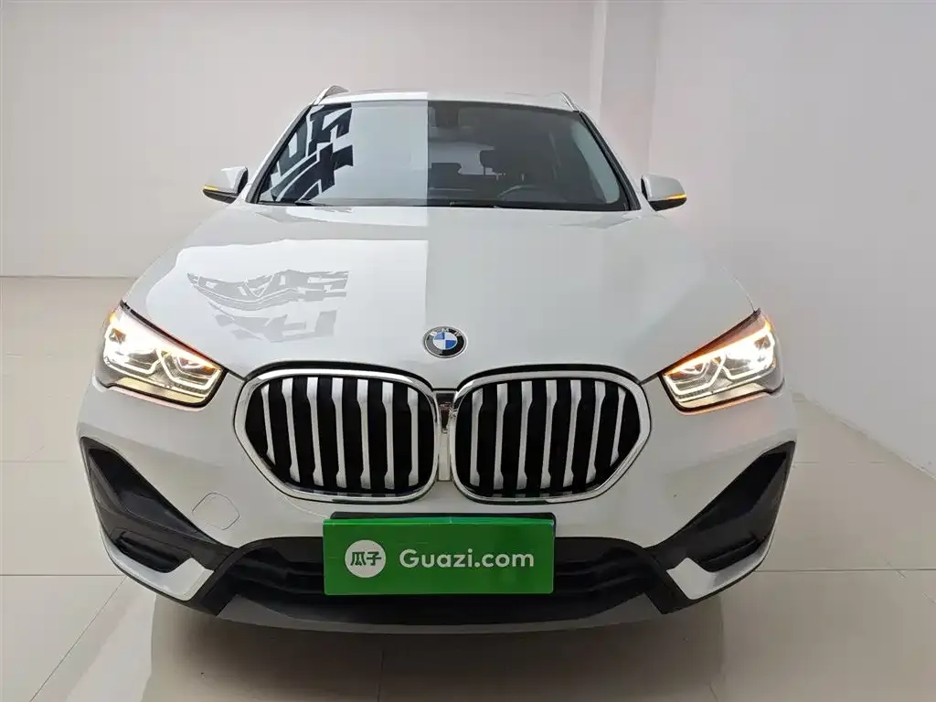 BMW X1 2021 из CN, фото 3