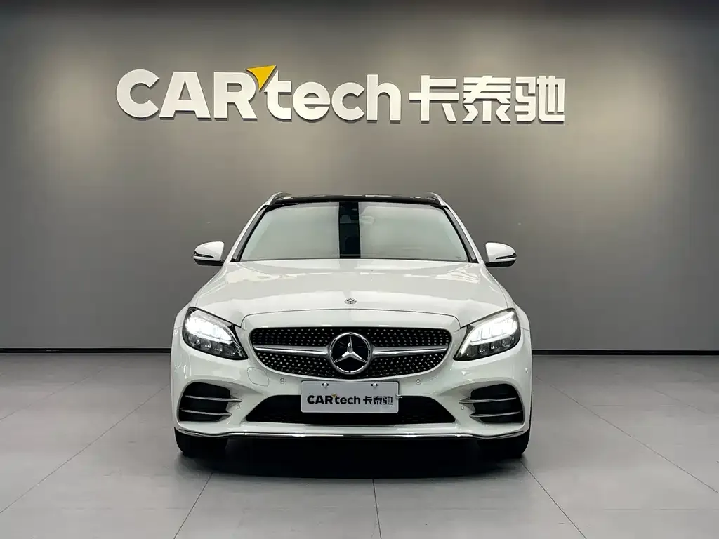 Mercedes-Benz C-Class (Import) — фото 2