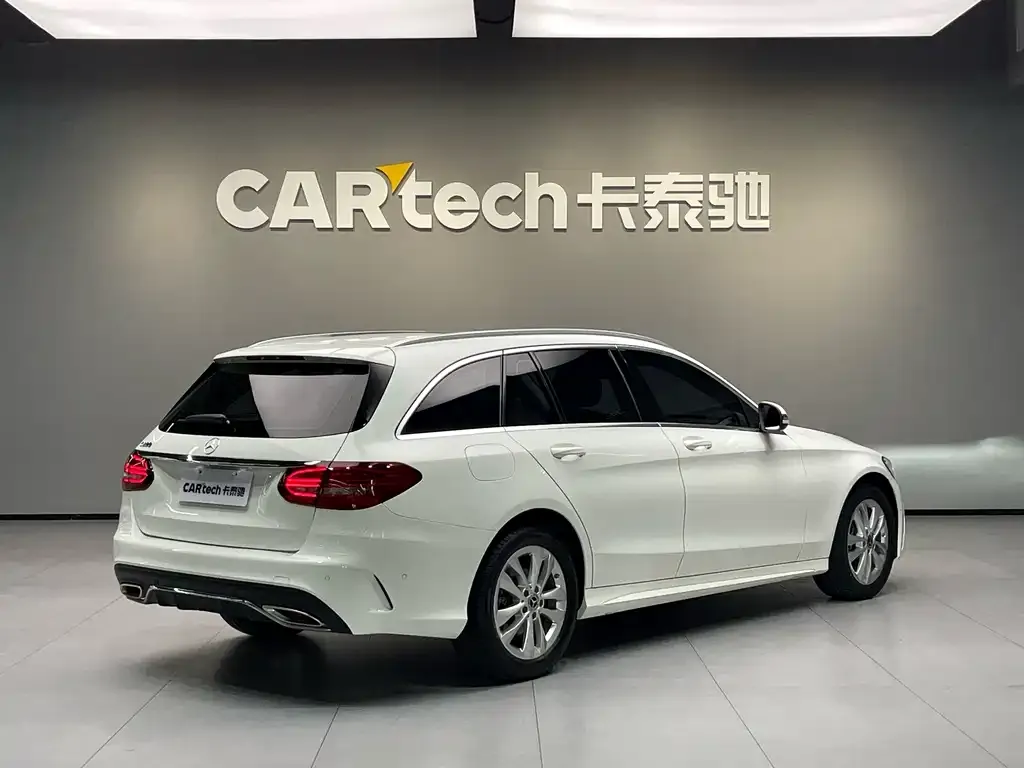 Mercedes-Benz C-Class (Import) — фото 4