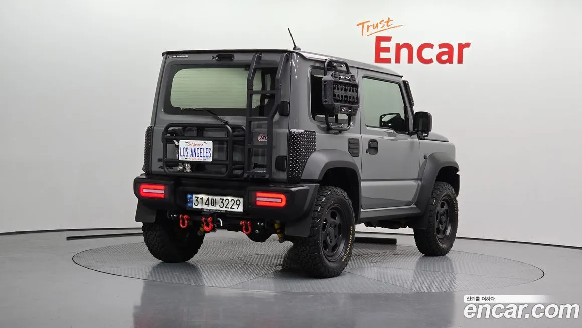 Suzuki Jimny 2021 из KR, фото 2