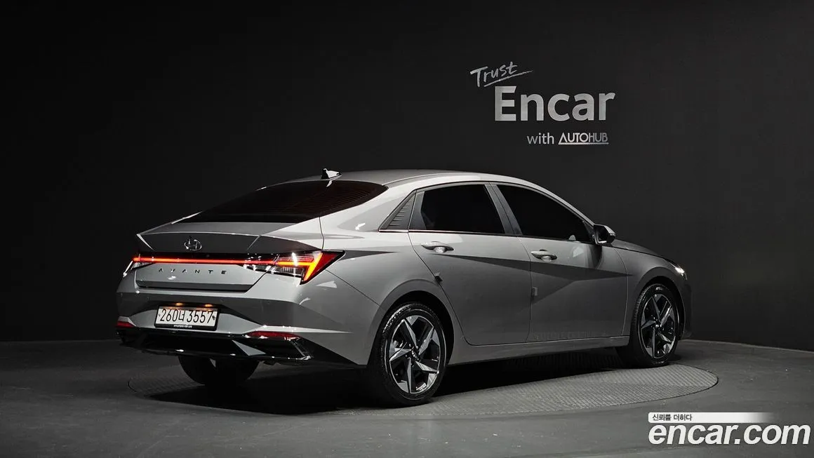 Hyundai AVANTE — фото 2