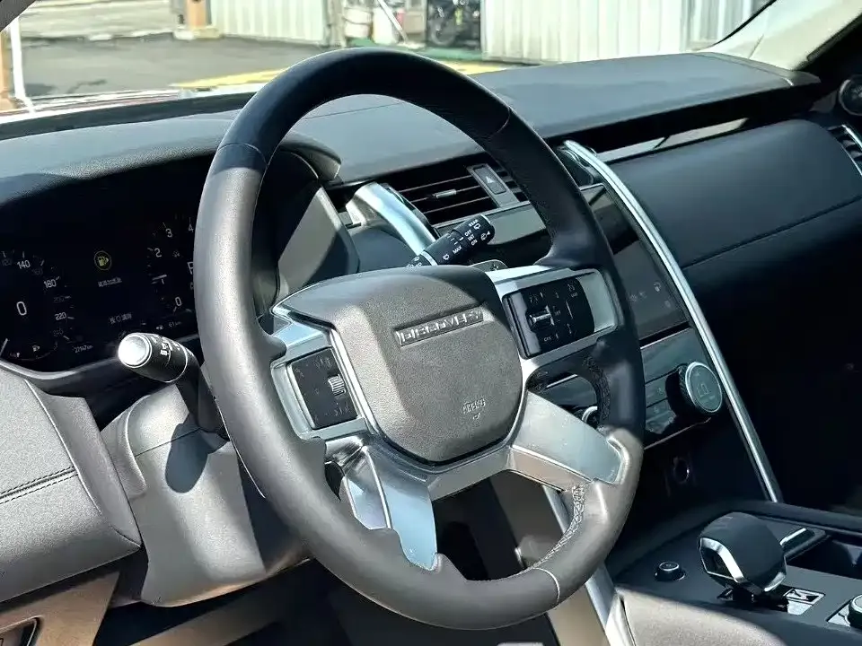 Land Rover Discovery 2024 из CN, фото 7