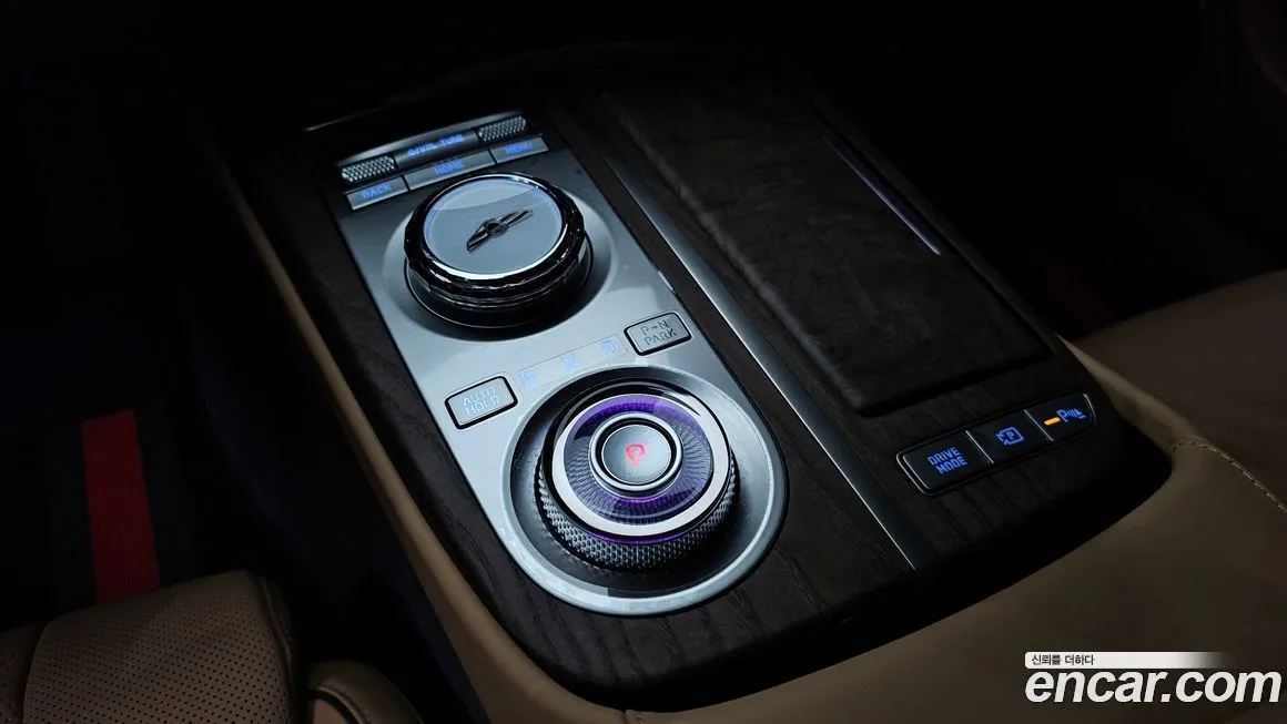 Genesis G80 — фото 9