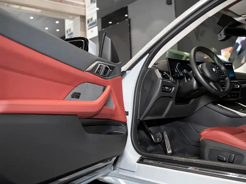 BMW 4 Series 2024 из CN, фото 10