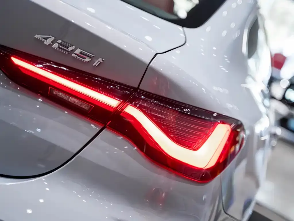BMW 4 Series 2024 из CN, фото 8