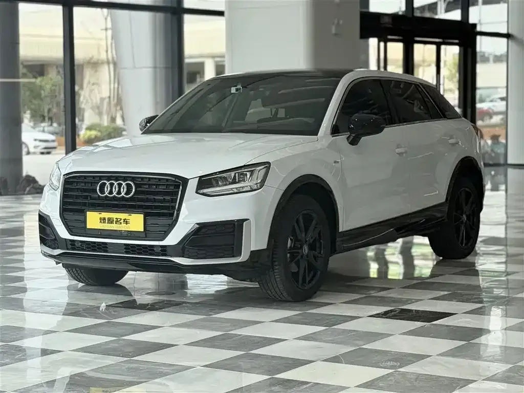 Audi Q2L 2021 из CN, фото 1