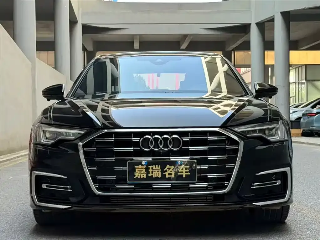 Audi A6L 2023 из CN, фото 2