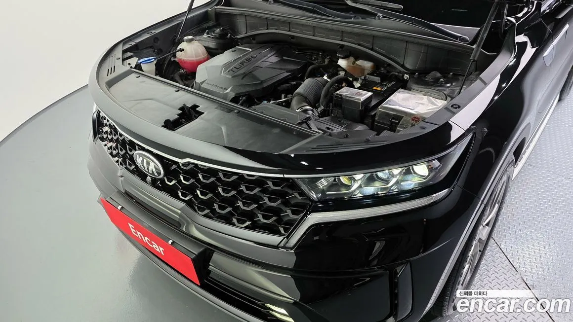 Kia Sorento — фото 6