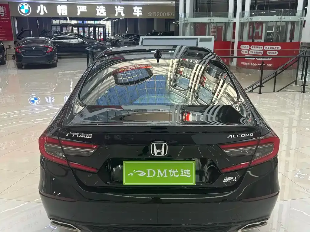 Honda Accord — фото 8