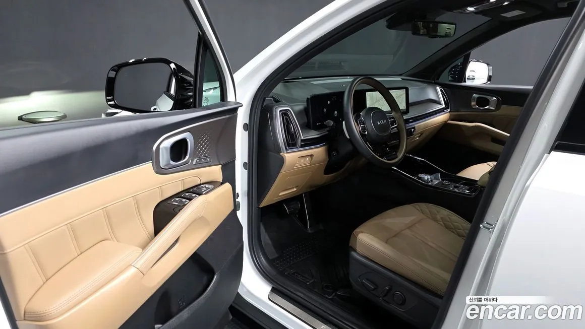 Kia Sorento — фото 10