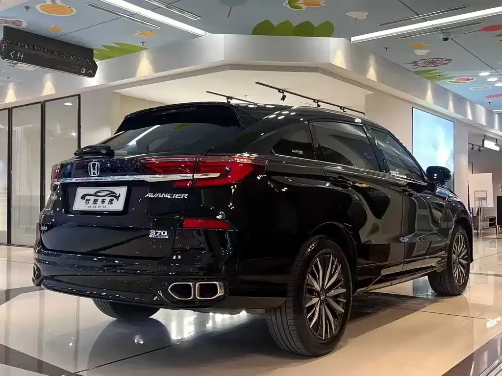 Honda Avancier 2023 из CN, фото 9