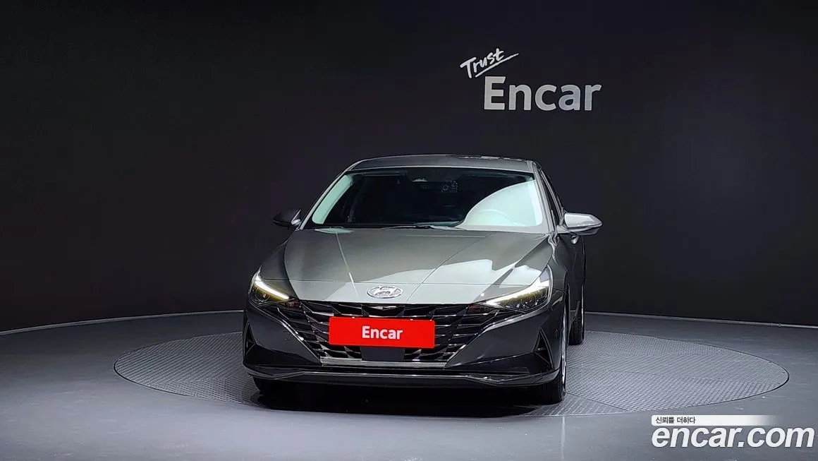 Hyundai AVANTE — фото 3