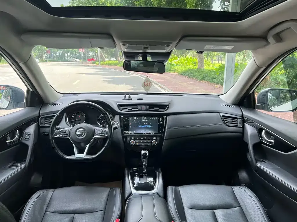 Nissan X-Trail 2021 из CN, фото 5