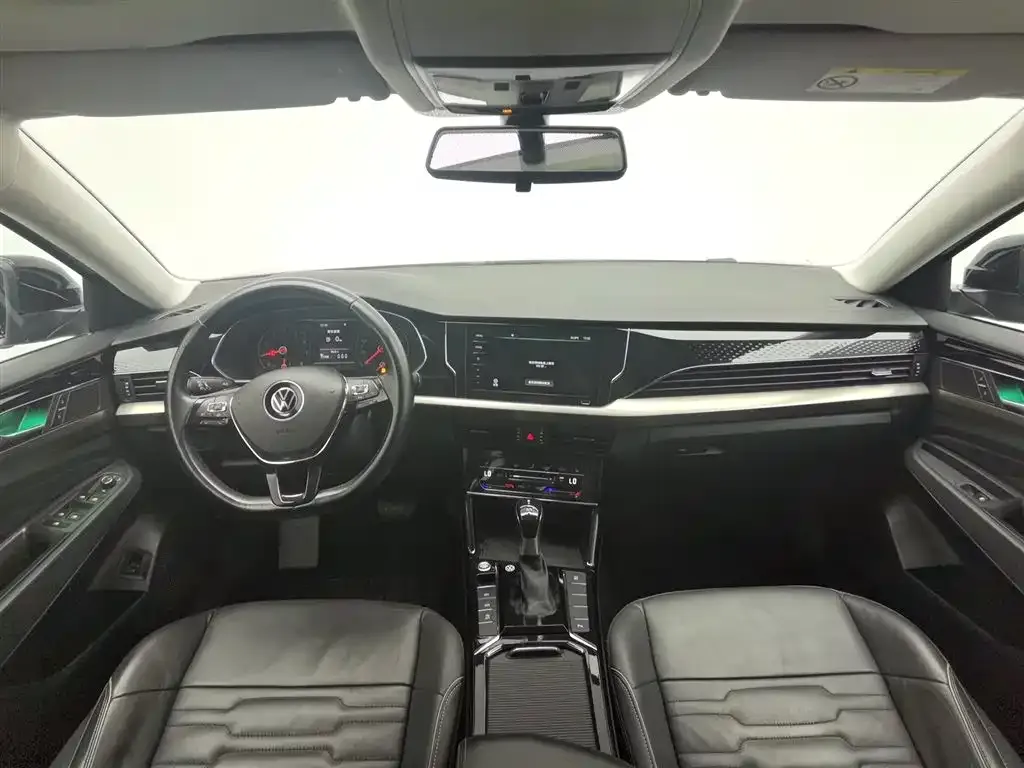 Volkswagen Passat 2021 из CN, фото 5