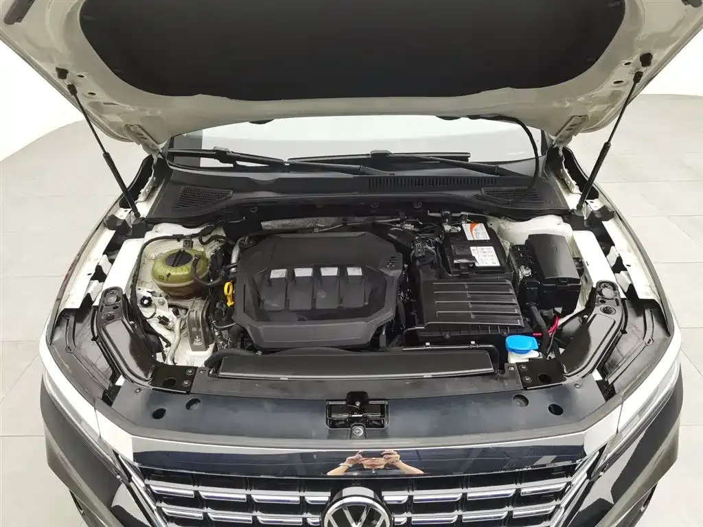 Volkswagen Passat 2021 из CN, фото 6