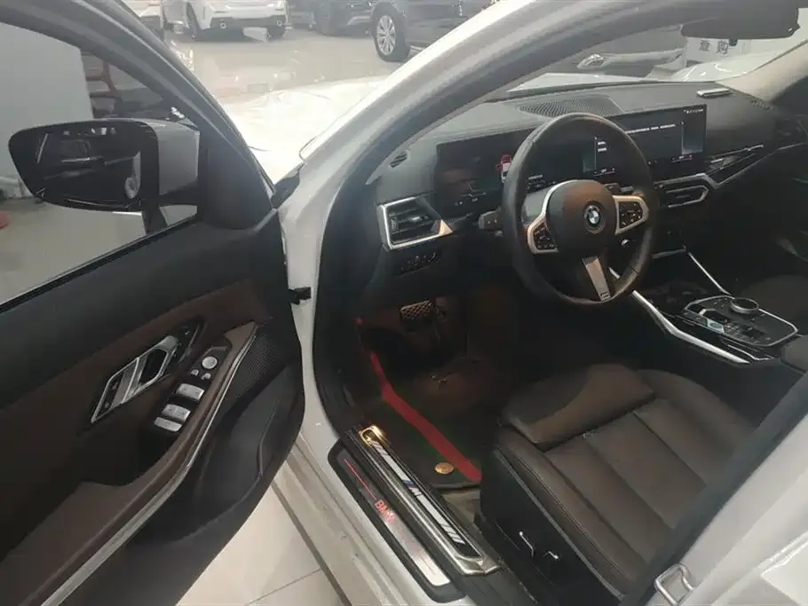 BMW i3 — фото 7