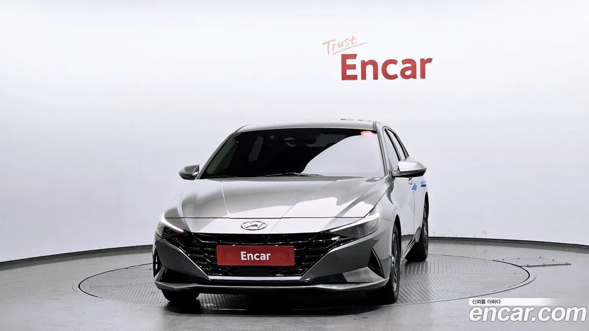 Hyundai AVANTE — фото 3