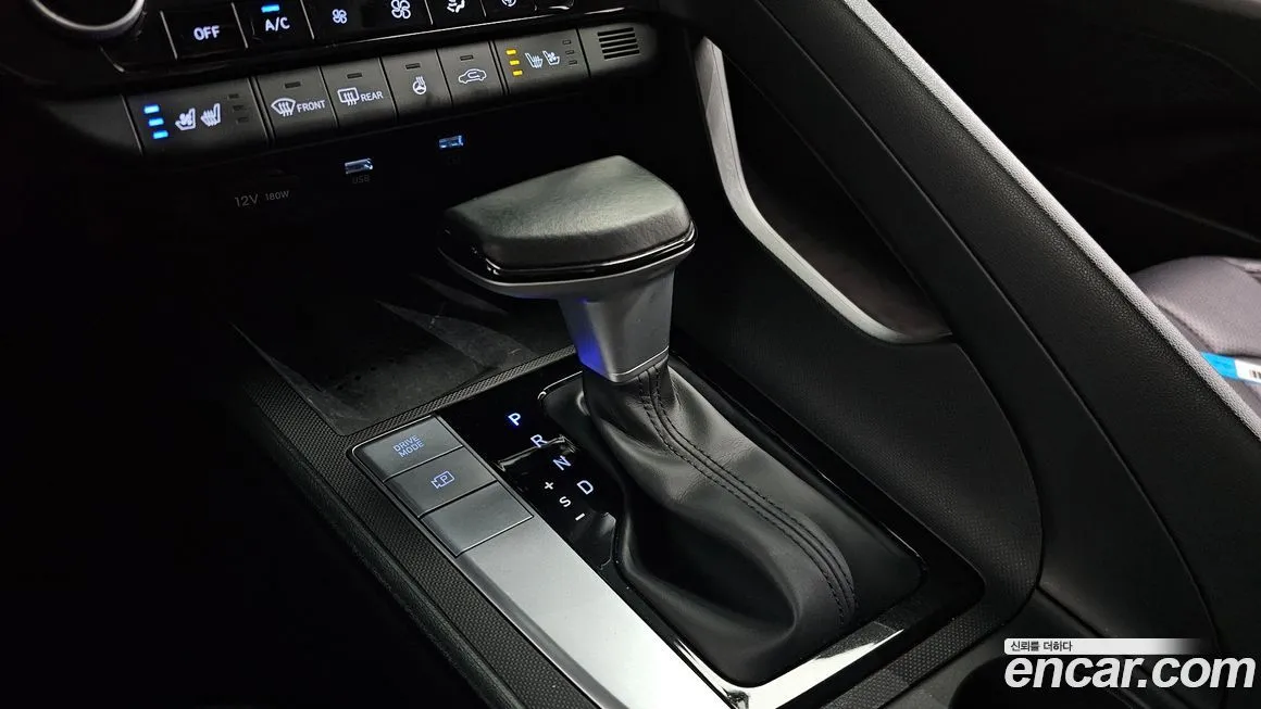 Hyundai AVANTE — фото 9