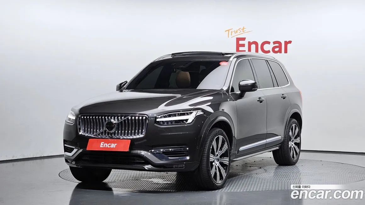Volvo XC90 — фото 1
