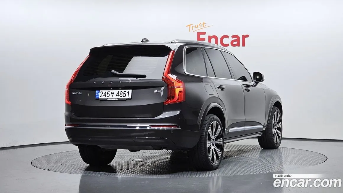 Volvo XC90 — фото 2