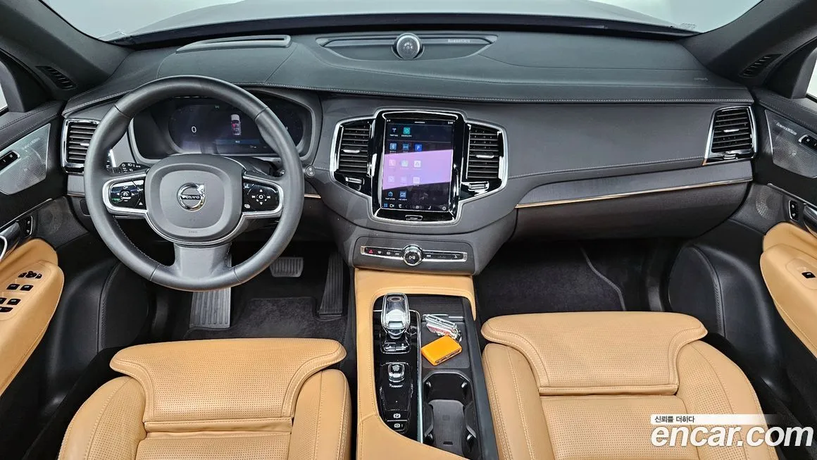 Volvo XC90 — фото 7